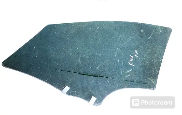 Peugeot 407 Front door window glass four-door 43R000262