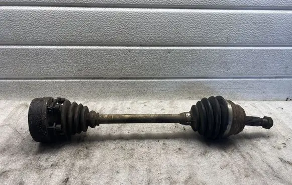 Volkswagen PASSAT B7 USA Front driveshaft 1H0407285