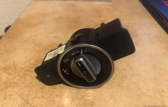 Mercedes-Benz GLA W156 Light switch A2129050551