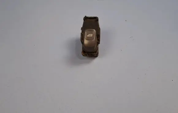 Volvo S60 Electric window control switch 9472275