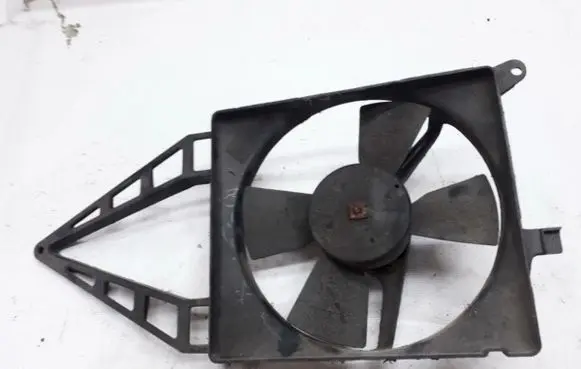 Opel Tigra A Radiator cooling fan shroud