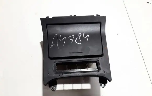 Volkswagen Jetta V Car ashtray 1K0857961