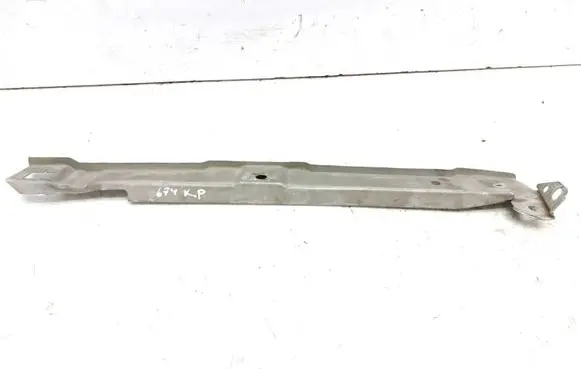 Nissan Almera Tino Fender mounting bracket 63143BU400