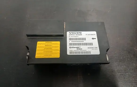 Volvo S80 Airbag control unit/module 31210474 00403611A8 006093000320