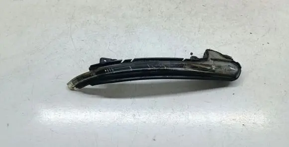 Audi A6 S6 C7 4G Mirror indicator light 4G5949102A