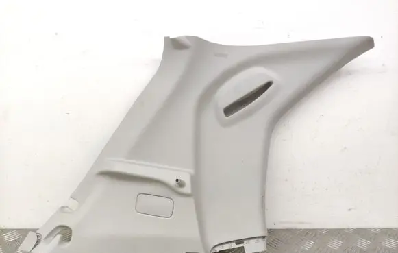 Toyota Aygo AB40 (D)pillar trim (top) 624720H180