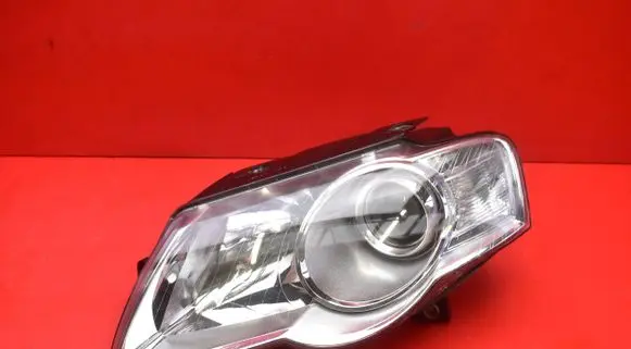 Volkswagen PASSAT B6 Headlight/headlamp 0000