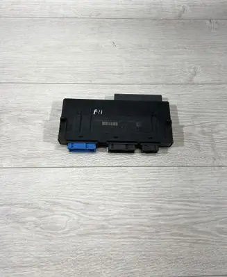 BMW 5 F10 F11 Comfort/convenience module 9181282 10688710