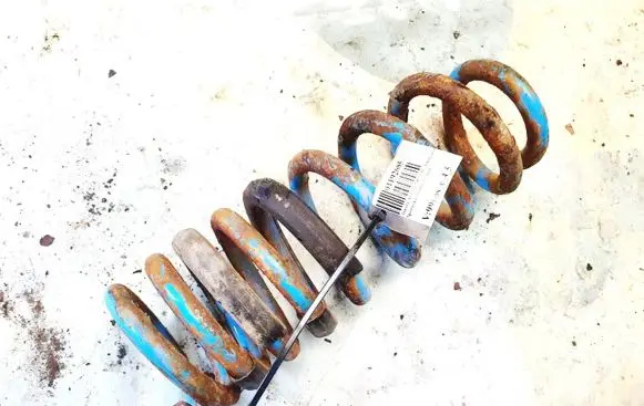 Toyota Avensis T250 Rear coil spring
