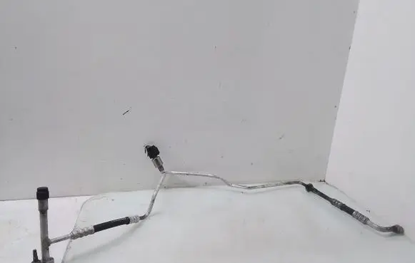 Ford Focus ST Air conditioning (A/C) pipe/hose