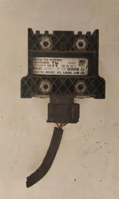Nissan Qashqai Distronic sensor radar 284384EJ0A