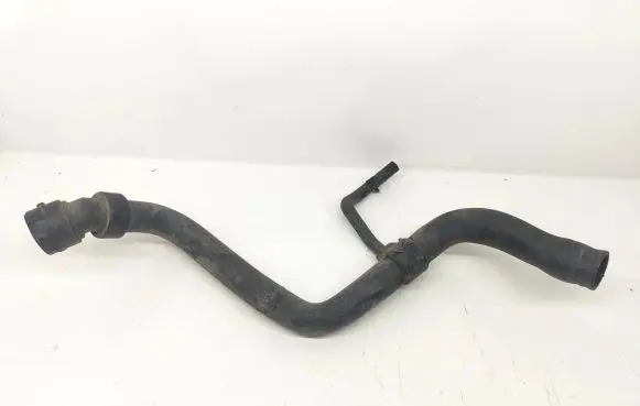 Audi A4 S4 B5 8D Engine coolant pipe/hose 8D0121101J