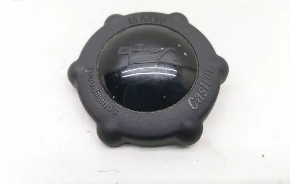 BMW 5 GT F07 Oil filler cap 7832157