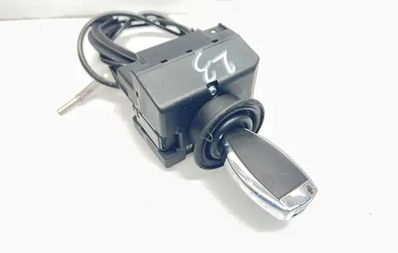 Mercedes-Benz S W220 Ignition lock 2205450008