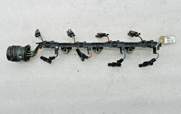 Volkswagen Touran I Fuel injection (other) 03G971826