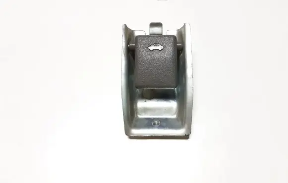Suzuki Grand Vitara I Engine bonnet (hood) release handle 8215060E0