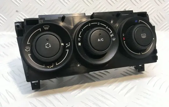 Peugeot 3008 I Climate control unit N6008004