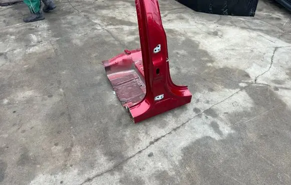 Ford Edge II Pillar (middle) 