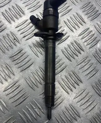 Volvo V70 Fuel injector 8658352 2A2109D 28201