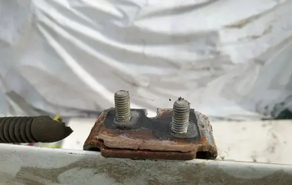 Ford Scorpio Tailgate/trunk/boot hinge