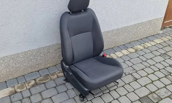 Toyota Yaris Front passenger seat 