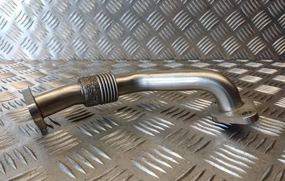 Audi A4 S4 B7 8E 8H EGR valve line/pipe/hose 038131521CB