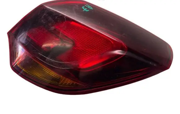 Opel Astra J Tailgate rear/tail lights 1090098