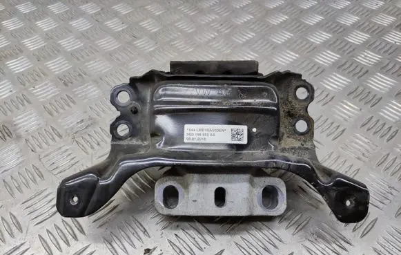 Skoda Octavia Mk3 (5E) Engine mount bracket 5Q0199555AA