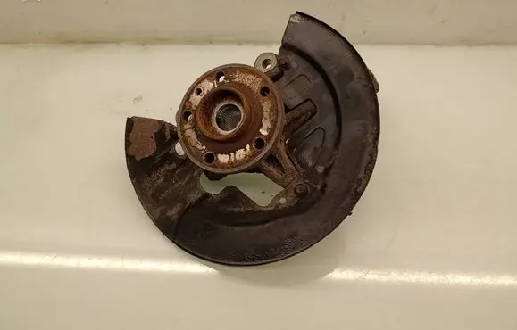 Volvo XC60 Front wheel hub 