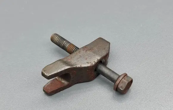 KIA Venga Fuel Injector clamp holder