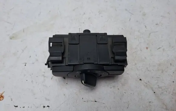 BMW 1 E82 E88 Light switch 6938865 33600601 30100911046575