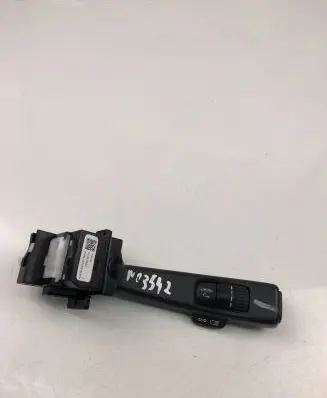 Volvo S80 Indicator stalk 31327904