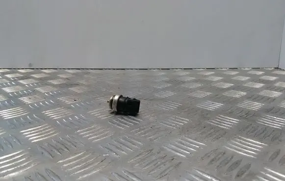 Coolant temperature sensor