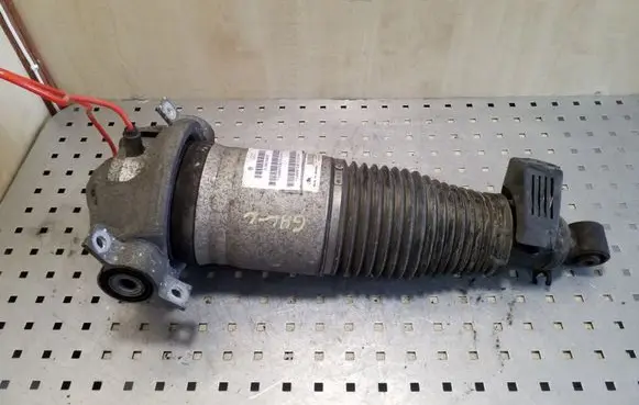 Audi Q7 4L Air suspension rear shock absorber 7L8616019C