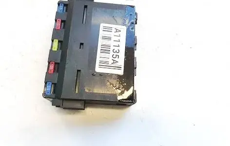 Lexus GS 300 350 430 450H Fuse box set 8921130020