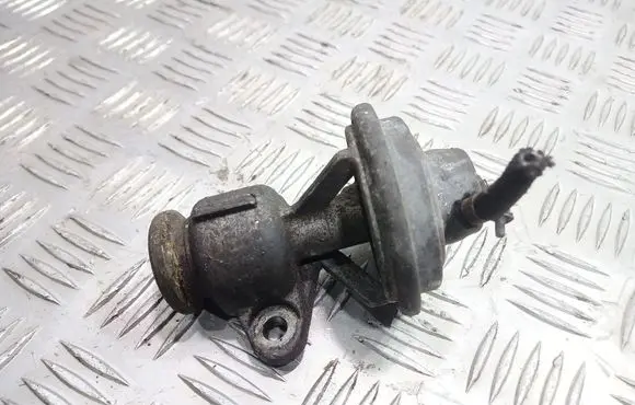 Volkswagen Polo III 6N 6N2 6NF EGR valve