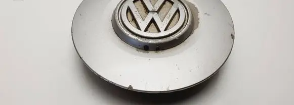 Volkswagen Golf III Original wheel cap 1H0601149B 1H0601151B