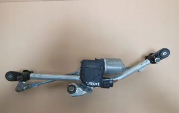 Alfa Romeo Stelvio Front wiper linkage and motor 505565970