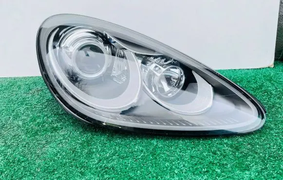 Porsche Cayenne (92A) Headlight/headlamp 7P5941032BA 1ZT01155342
