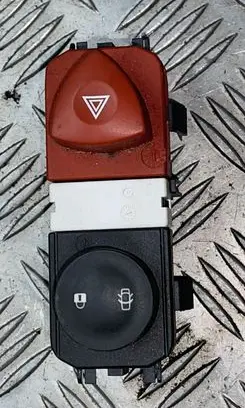 Renault Scenic II - Grand scenic II Hazard light switch 8200109723 8200107808