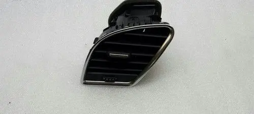 BMW 3 E46 Dash center air vent grill 8T2820901