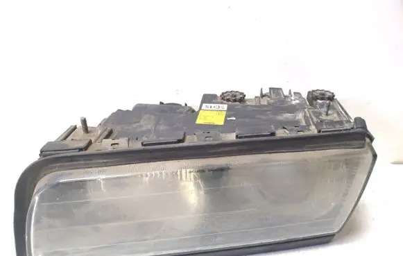 BMW 7 E38 Headlight/headlamp 0301043201