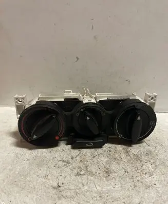 Audi A3 S3 8L Air conditioning/heating control unit 8L0819045A F654885K 901510980002