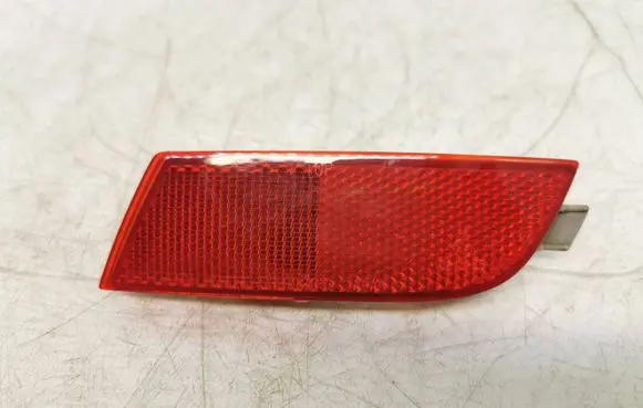Nissan Note (E11) Rear tail light reflector 25024740