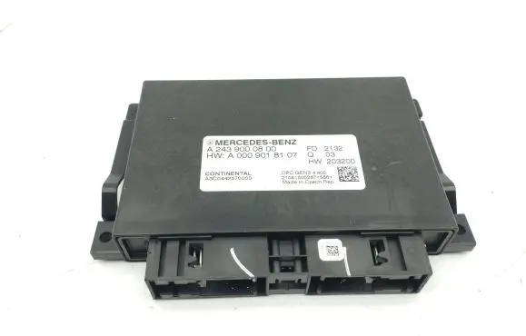 Mercedes-Benz EQA Gearbox control unit/module A2439000800