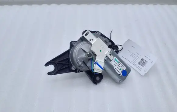 Nissan Pulsar Rear window wiper motor 287101KA0A W000018912