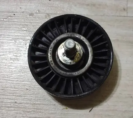 Jaguar F-Pace Alternator belt tensioner pulley 
