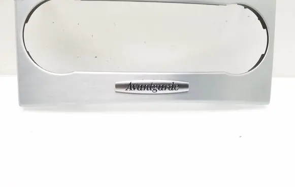 Mercedes-Benz C W204 Climate control/heater control trim A2046800490