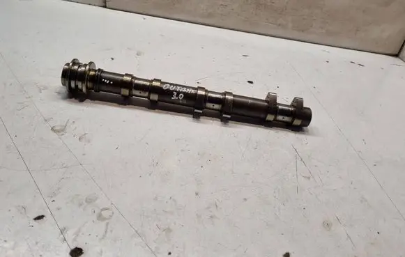 Subaru Outback Camshaft EY30