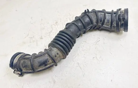 Nissan Note (E11) Air intake hose/pipe 8200500383